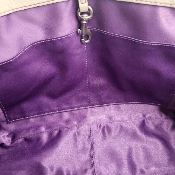 Coach Chelsea Shoulder Handbag - Picture 8 of 8